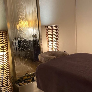 Soin œnothérapie : Spa, Massage et Dégustation de Vins au Château Belloy pour deux (Saint-Michel-de-Fronsac, Gironde - 33)