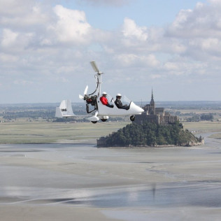 Vol Passion en Gyrocoptère sur le Mont St Michel, la Baie, Cancale ou Granville (Le Val-Saint-Père, Manche - 50)