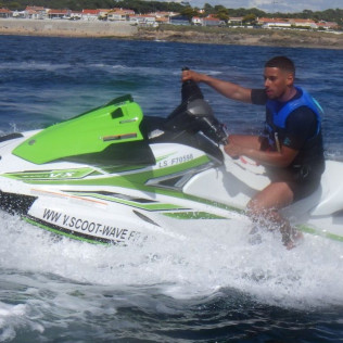 Location de Jet-Ski sans permis pour 1h15 (Les Sables d'Olonne, Vendée- 85)