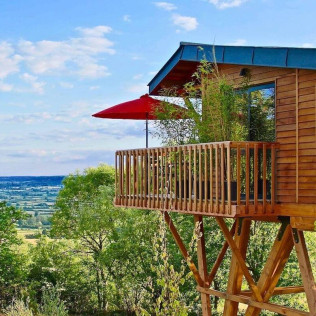 Séjour Bien-Être avec Jacuzzi et Massage pour deux au Domaine des Près Verts (Jouey, Côte-d'Or - 21)