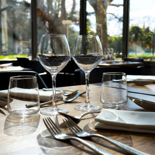 Séjour avec Repas à l'Hôtel Restaurant Les Oliviers (Loriol-sur-Drôme, Drôme - 26)