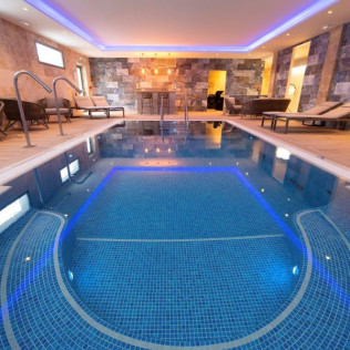 Circuit Spa avec Massage et Déjeuner au Restaurant à l'Hôtel Les Oliviers (Loriol-sur-Drôme, Drôme - 26) 