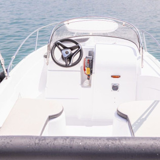 Location de Bateau Sans Permis (Canet-en-Roussillon, Pyrénées-Orientales - 66)