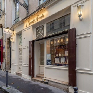 Massage du Dos en Duo à Beauté Noble Paris (Paris, Île-de-France- 75)
