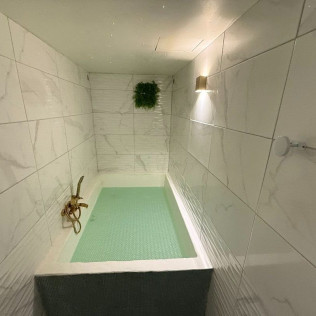 Massage Relaxant aux huiles essentielles à Green Beauty Center (Nice, Alpes-Maritimes - 06)