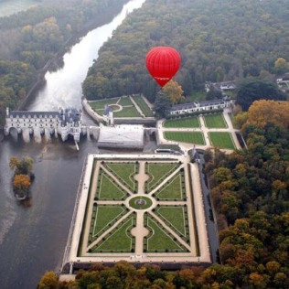Vol en Montgolfière à Chenonceaux (Saint-Georges-sur-Cher, Loir-et-Cher - 41)