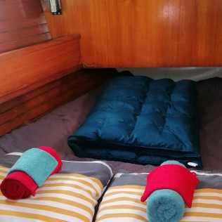 Séjour Insolite : Nuit en Bateau avec Navigation en Matinée à bord du Kelone (La Rochelle, Charente-Maritime- 17)