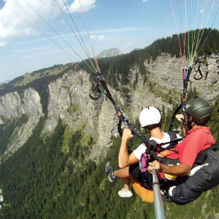 Vol Biplace en Parapente dans les Alpes (Morzine, Haute-Savoie - 74)