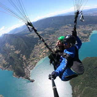 Baptême de l’Air en Parapente sur le Lac d’Annecy (Doussard, Haute-Savoie- 74)