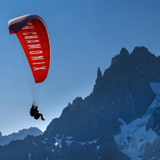 Vol Sensation XL en Parapente avec Initiation au Pilotage et Acrobatie (Chamonix-Mont-Blanc, Haute-Savoie - 74)