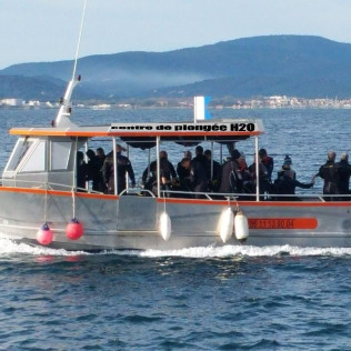 Baptême de Plongée en Bouteille avec Vidéo dans le Golfe de Saint-Tropez (Sainte-Maxime, Var- 83)