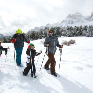 Séjour au Balneario de Panticosa 4* et Excursion en Raquettes à Neige pour deux (Espagne)