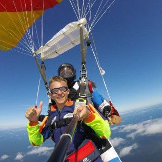 Saut en Parachute Tandem (Le Havre, Normandie - 76)