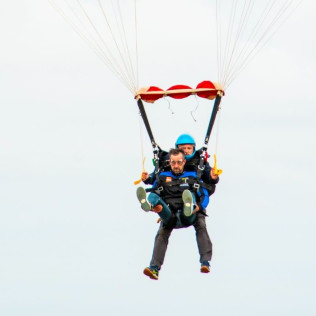 Saut en Parachute Tandem Basic (Mimizan, Landes - 40)