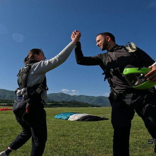 Saut en Parachute Tandem (Tallard, Hautes-Alpes - 05) 