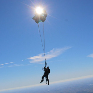 Saut en Parachute Tandem Au Lever du Soleil (Marzy, Nièvre - 58)