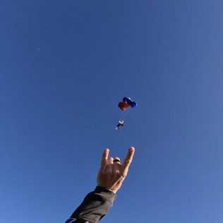 Saut en Tandem de 4000 mètres avec Photos ou Vidéos (Lasclaveries, Pyrénées-Atlantiques - 64)