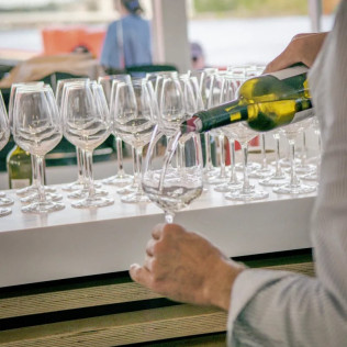Croisière Apéro avec Vigneron et Assortiment Gourmand (Bordeaux, Gironde - 33)