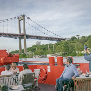 Croisière Apéro avec Vigneron et Assortiment Gourmand (Bordeaux, Gironde - 33)