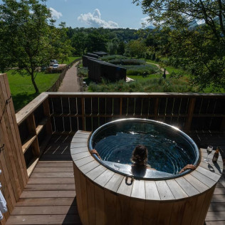 Séjour Insolite : 2 Nuits dans la Cabane KOKO avec Accès au Bain Nordique chez Kokoni K-Banes Posées (Arette, Pyrénées-Atlantiques - 64)