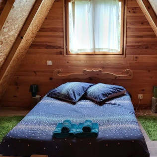 Séjour Insolite : Nuit en Île Cabane avec Massage Californien ou Ayurvédique (Fère-en-Tardenois, Aisne - 02)