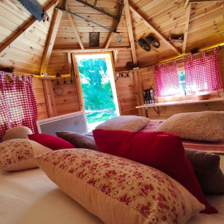 Séjour Insolite : Nuit en Kota Cervin avec Petit-déjeuner et Accès Spa Privatif au Souffle du Saule (Buhl-Lorraine, Moselle - 57)