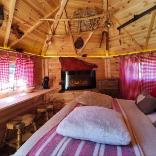 Séjour Insolite : Nuit en Kota Cervin avec Petit-déjeuner et Accès Spa Privatif au Souffle du Saule (Buhl-Lorraine, Moselle - 57)