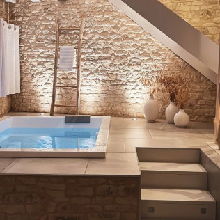 Séjour Romantique en Suite avec Spa Privatif, Petit-déjeuner et Dîner à La Clé des Granges 5* (Notre-Dame-de-la-Mer, Yvelines - 78)