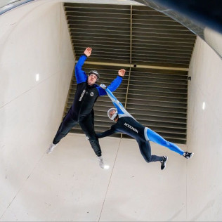 Simulateur de Chute Libre Indoor pour Adultes (Empuriabrava, Espagne)