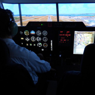Simulateur de Vol Avion de Tourisme Cessna 172 (Aix-en-Provence, Bouches-du-Rhône - 13)