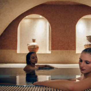 Forfait Spa Complet avec Gommage, Soins et Massage pour deux à O'Kari Hammam Spa (Paris, Île-de-France - 75)