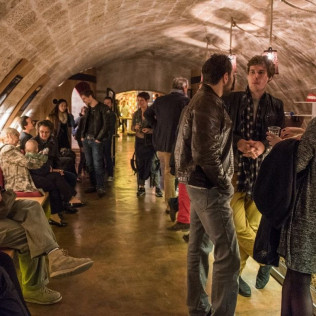 Privatisation Nocturne au Paris j'Adore Hôtel & Spa 5* et Visite des Caves du Louvre avec Dégustation pour deux (Paris, Île-de-France- 75)