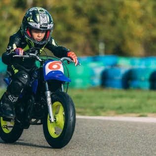Stage d’Initiation au Pilotage de Moto sur Circuit pour Enfants (Dreux, Eure-et-Loir - 28) 