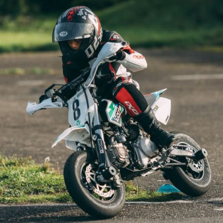 Stage d’Initiation au Pilotage de Moto sur Circuit pour Enfants (Dreux, Eure-et-Loir - 28) 