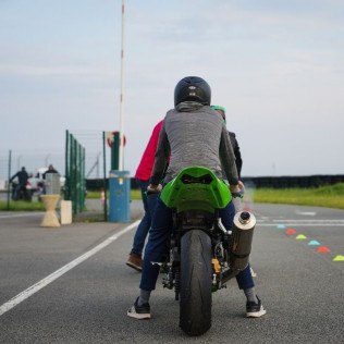 Journée Stage de Pilotage Moto pour Novices sur le Circuit d’Alès (Saint-Martin-de-Valgalgues, Gard - 30)