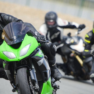 Journée Stage de Pilotage Moto pour Novices sur le Circuit de Vaison Piste (Torcy, Seine-et-Marne - 77)
