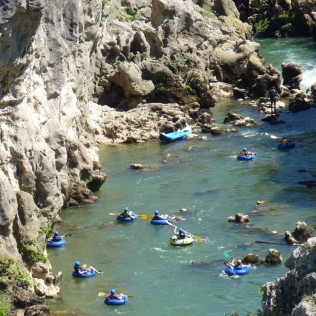 Tubing/Bouée-rafting dans le Massif de Saint-Guilhem-le-Désert (Aniane, Hérault - 34)