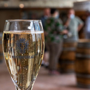 Visite Guidée avec Bouteille de Crémant Brut et Dégustation dans les Caves de Monmousseau (Loir-et-Cher - 41)