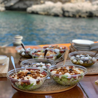 Soirée en Bateau au Soleil Couchant avec Cocktail Dînatoire (Marseille, Bouches-du-Rhône - 13)