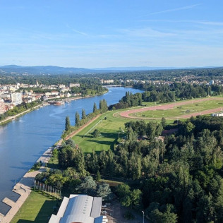 Vol en Montgolfière au-dessus de Besançon et Vesoul (Echenoz-le-Sec, Haute-Saône - 70)