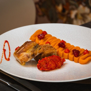 Week-end en Amoureux de 2 Nuits avec Petit-déjeuner, Accès au Spa et Dîner au Domaine du Limonay 4* (Saint-Méloir-des-Ondes, Bretagne - 35)