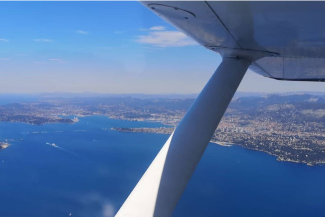 Vol Initiation en Avion au Choix (Signes, Var - 83)
