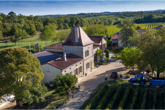 Spécial Aladinia : Visite de Vignoble Immersive avec Dégustation pour deux au Château Vieux Mougnac (Saint-Émilion, Gironde - 33)