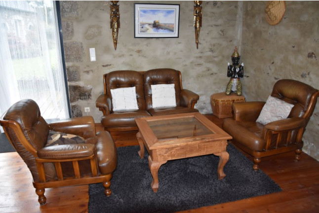 Séjour en Gîte avec Dîner, Massage et Jacuzzi au Domaine de Lesleac'h (Plouégat-Moysan, Finistère - 29)