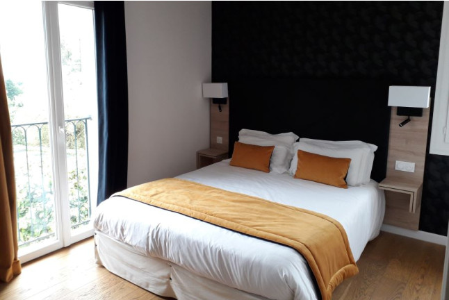 Séjour 3 nuits en Chambre Double ou Twin à l'Hôtel-Restaurant Auberge La Tomette (Vitrac, Cantal - 15)