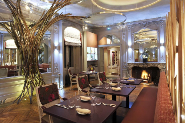 Séjour en Chambre Double Supérieure avec Spa et Menu à l'Hôtel L'Yeuse (Châteaubernard, Nouvelle-Aquitaine - 16) - Offre du mardi au vendredi