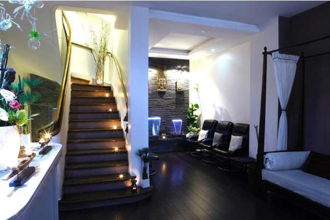 Massage aux Huiles Essentielles au Bzen Thai Spa (Paris, Île-de-France - 75)