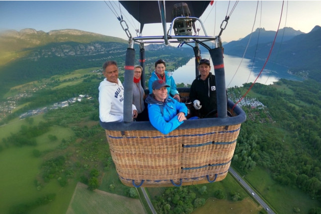Vol en Montgolfière au Lac d'Annecy (Annecy, Haute-Savoie - 74)