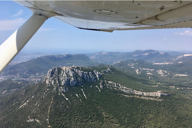 Vol Initiation en Avion au Choix (Signes, Var - 83)
