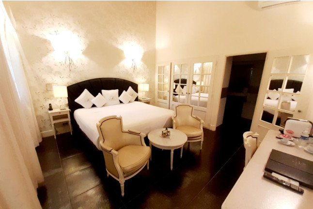 Séjour en Chambre Luxe avec Menu et Spa à l’Auberge de Cassagne 5* (Le Pontet, Vaucluse - 84)